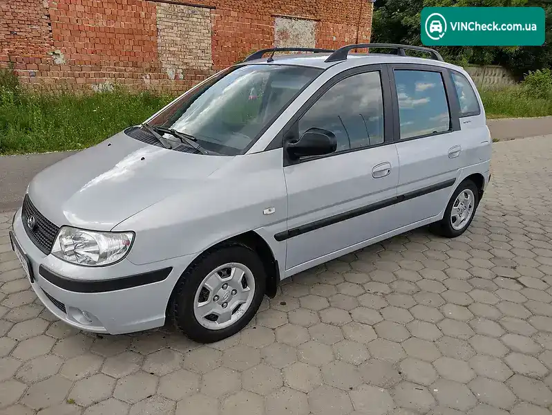 Hyundai Matrix 2002, фото з оголошення, VIN KMHPN81CP2U048029