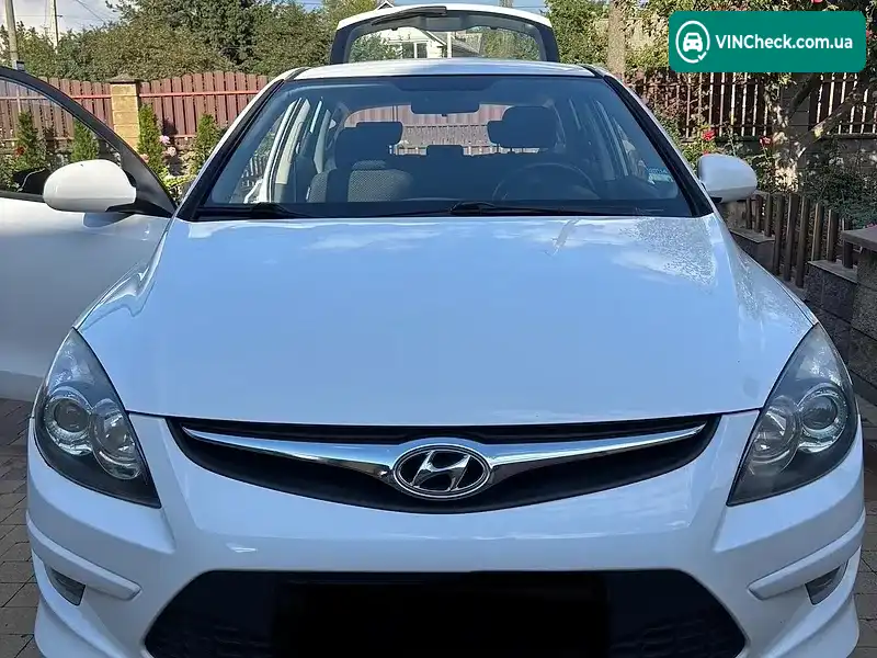 Hyundai i30 2011, фото з оголошення 1 з 13, VIN TMADB51CACJ224960