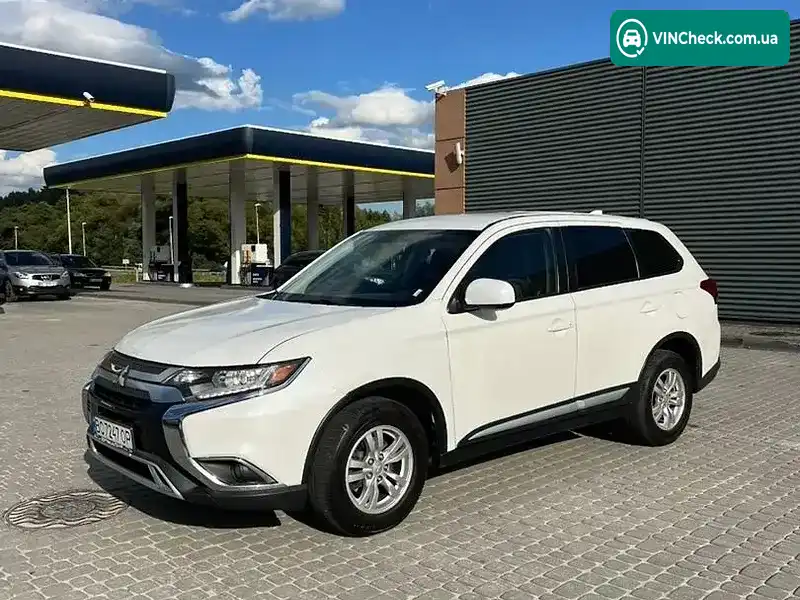 Mitsubishi Outlander 2019, фото з оголошення 2 з 20, VIN JA4AZ2A31KZ609329