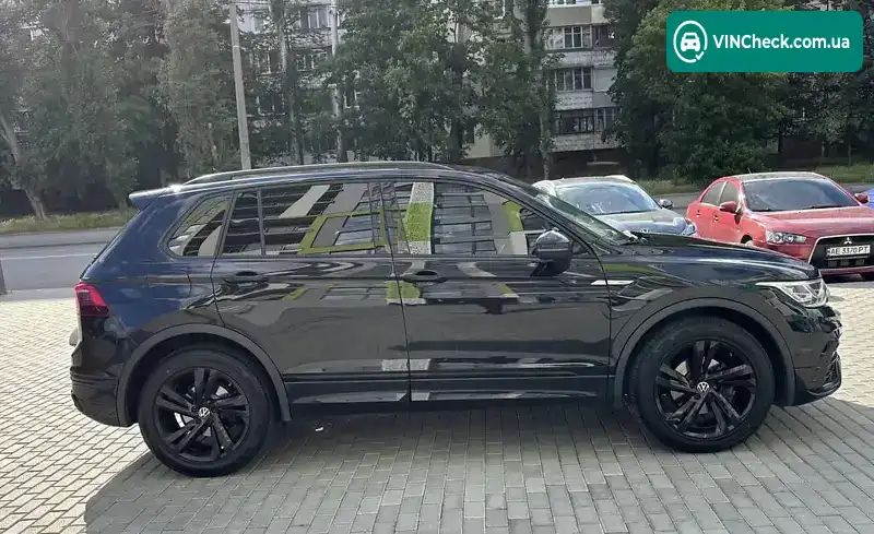 Volkswagen Tiguan 2021, фото з оголошення 1 з 6, VIN WVGZZZ5NZMW544777