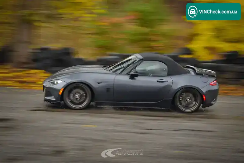 Mazda MX-5 2016, фото з оголошення 1 з 21, VIN JM1NDAC70G0102837