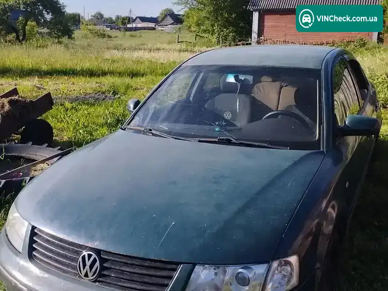 Volkswagen Passat 1998, фото з оголошення, VIN WVWZZZ3BZWP319231