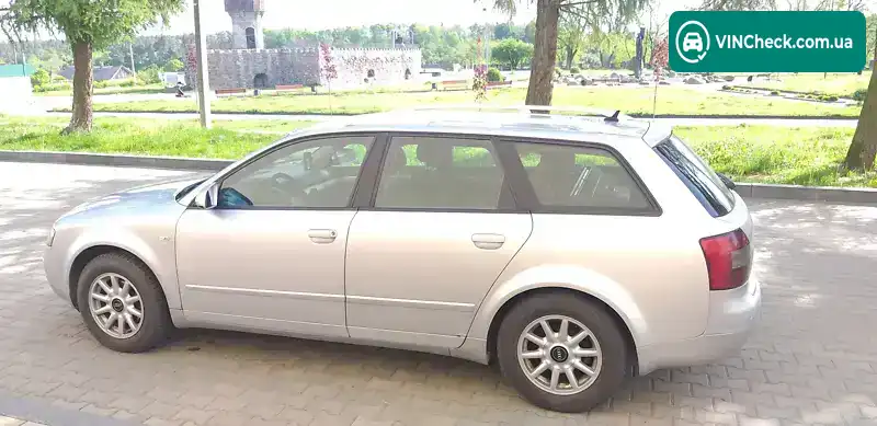 Audi A4 2004, фото з оголошення 1 з 11, VIN WAUZZZ8E64A201528