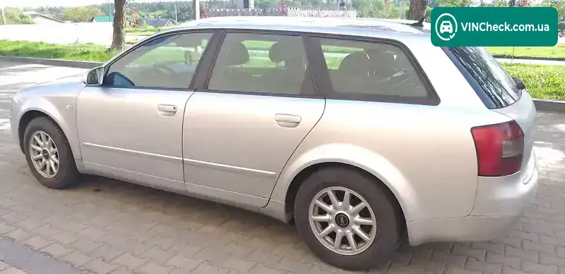 Audi A4 2004, фото з оголошення 2 з 11, VIN WAUZZZ8E64A201528