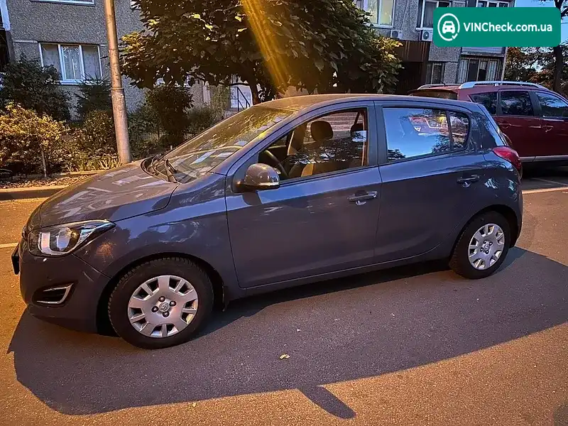 Hyundai i20 2014, фото з оголошення 2 з 14, VIN MALBA51CBFM686477