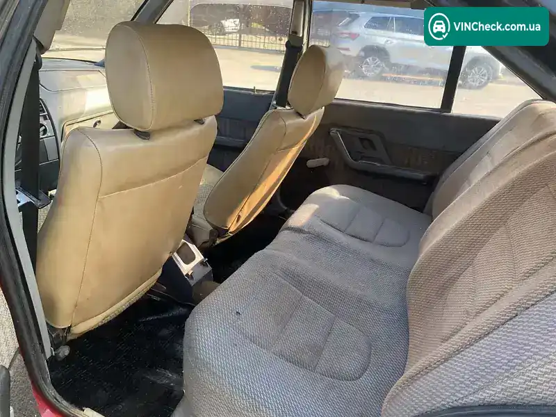 Citroen BX 1989, фото з оголошення 2 з 4, VIN VF7XBXE0006XF5199