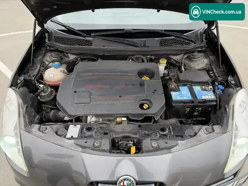 Alfa Romeo Giulietta 2012, фото з оголошення 2 з 20, VIN ZAR94000007178479