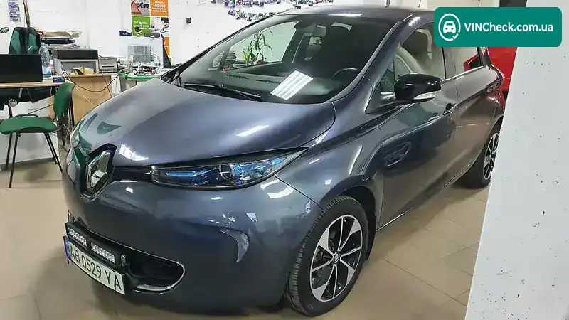 Renault Zoe 2017, фото з оголошення 2 з 11, VIN VF1AGVYF057745035