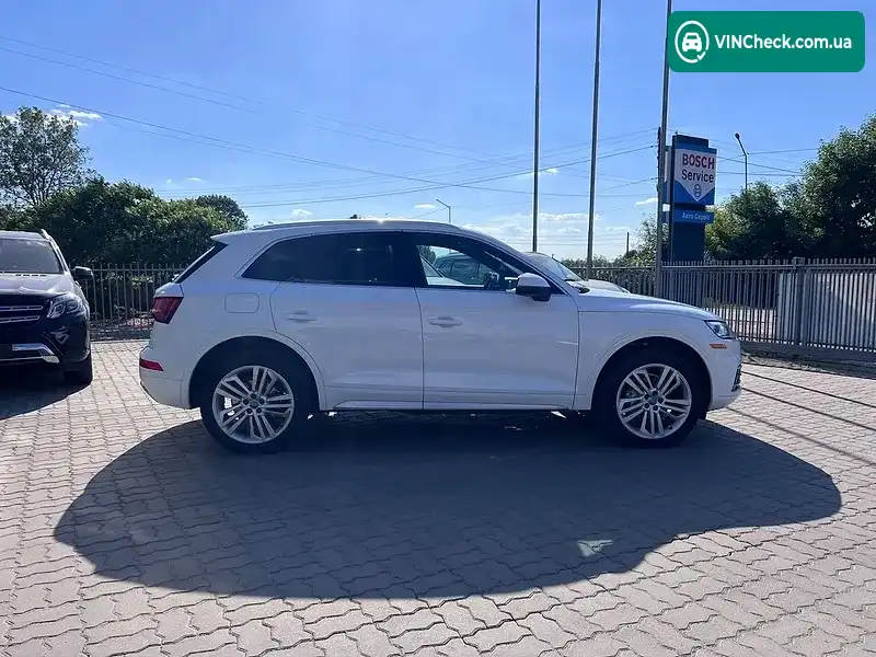 Audi Q5 2018, фото з оголошення 2 з 20, VIN WA1BNAFY9J2213221