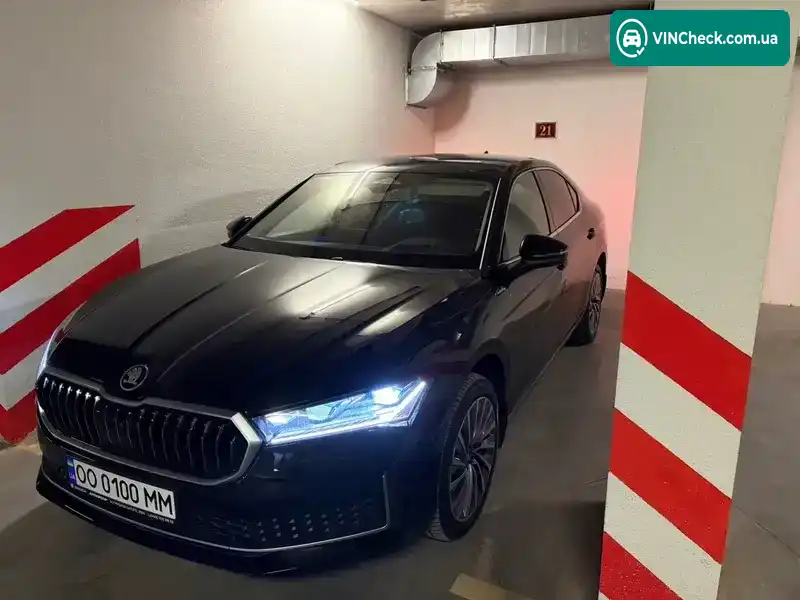 Skoda Superb 2025, фото з оголошення 1 з 21, VIN TMBCR0NZ5TC020807