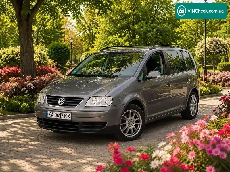 Volkswagen Touran 2004, фото з оголошення 1 з 16, VIN WVGZZZ1TZ4W142889