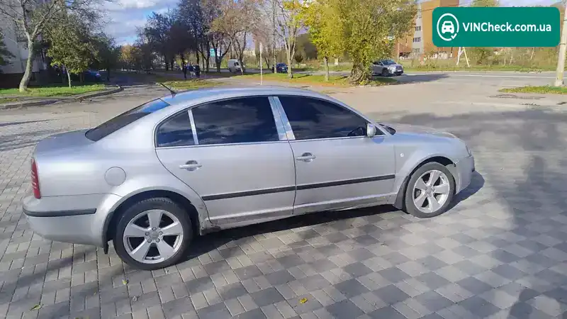 Skoda Superb 2005, фото з оголошення 2 з 19, VIN TMBDL23U95B045033