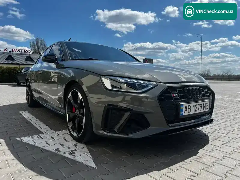 Audi A4 2023, фото з оголошення 1 з 21, VIN WAUEAAF40PA048294