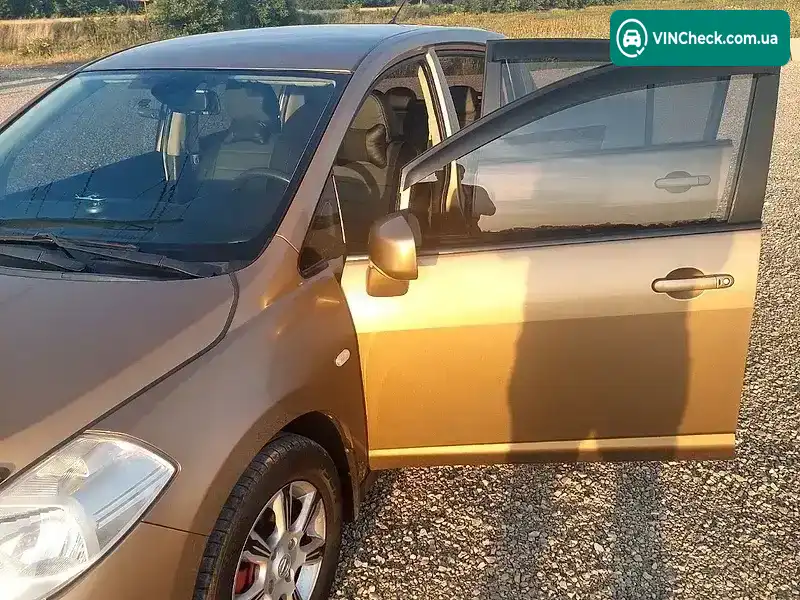 Nissan TIIDA 2008, фото з оголошення 2 з 20, VIN 3N1FDAC11UK418028
