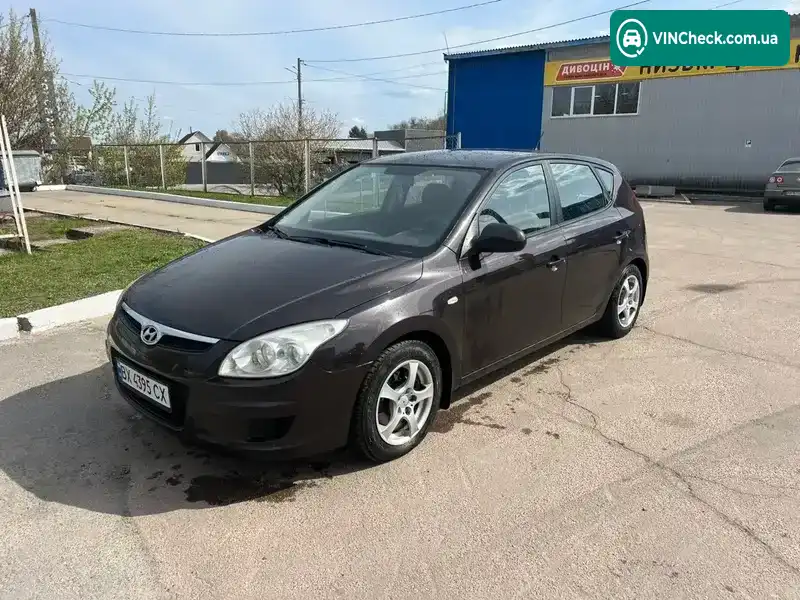 Hyundai i30 2009, фото з оголошення 2 з 21, VIN KMHDB51CP9U136037