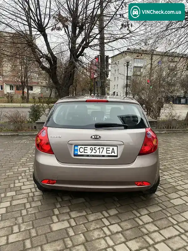 Kia Ceed 2008, фото з оголошення 2 з 20, VIN U5YFF24229L151103