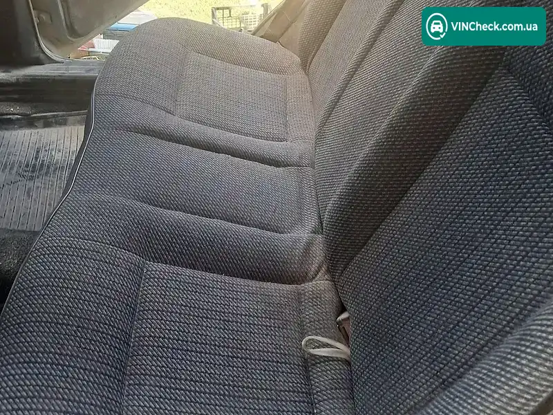 Volkswagen Passat 1991, фото з оголошення 2 з 7, VIN WVWZZZ31ZME136083