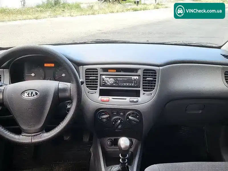 Kia Rio 2007, фото з оголошення 2 з 15, VIN KNEDE221276240949