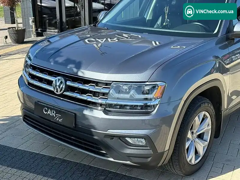Volkswagen Atlas 2017, фото з оголошення 2 з 20, VIN 1V2LR2CA1JC526719