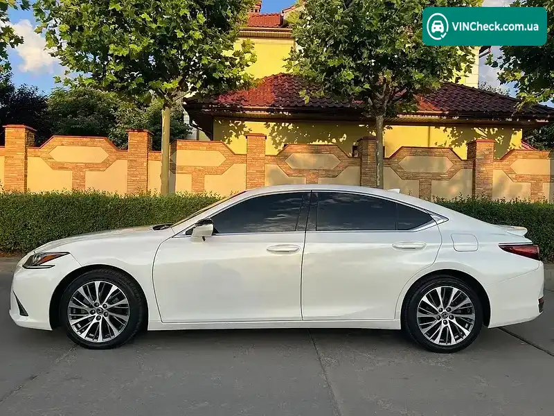 Lexus ES 2021, фото з оголошення 2 з 20, VIN 58ADA1C16MU006641