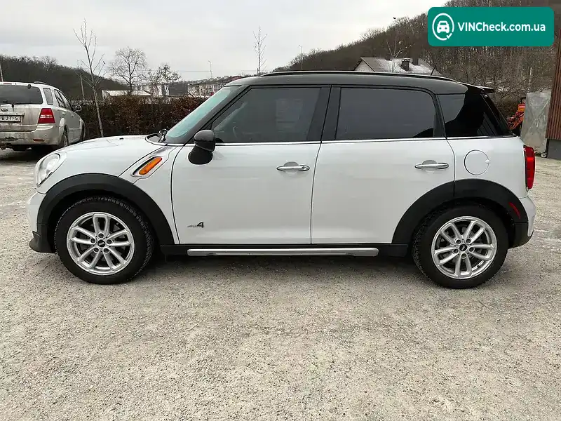 MINI Hatch 2015, фото з оголошення 2 з 13, VIN WMWZC5C57FWP48797