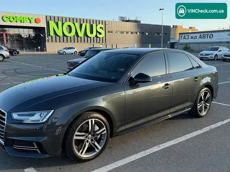 Audi A4 2017, фото з оголошення 2 з 13, VIN WAUENAF47JA012680