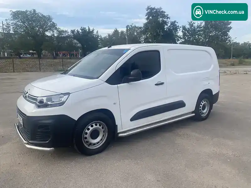 Citroen Berlingo 2021, фото з оголошення 2 з 20, VIN VR7EFYHZRMJ635994
