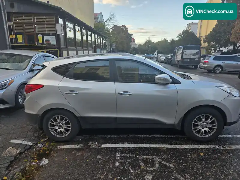 Hyundai ix35 2012, фото з оголошення 1 з 15, VIN KMHJU81BDCU447142