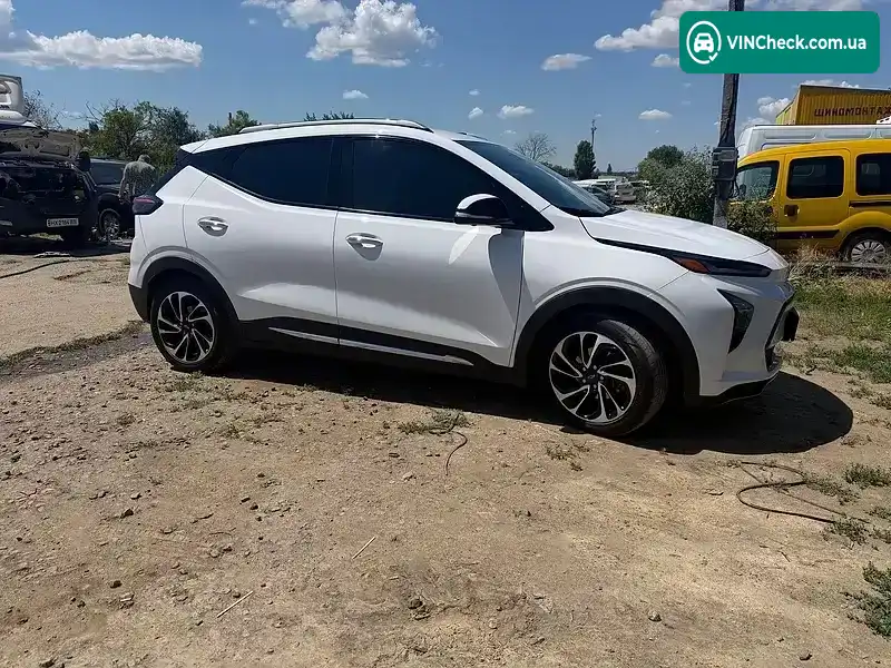 Chevrolet Bolt EUV 2023, фото з оголошення 2 з 8, VIN 1G1FZ6S09P4141029
