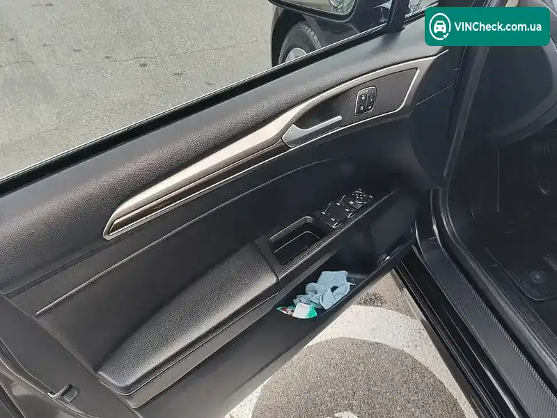 Ford Fusion 2019, фото з оголошення 2 з 21, VIN 3FA6P0CD3KR220004