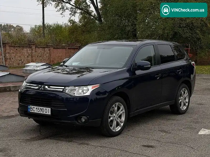 Mitsubishi Outlander 2013, фото з оголошення 1 з 10, VIN JA4AZ3A38EZ013919