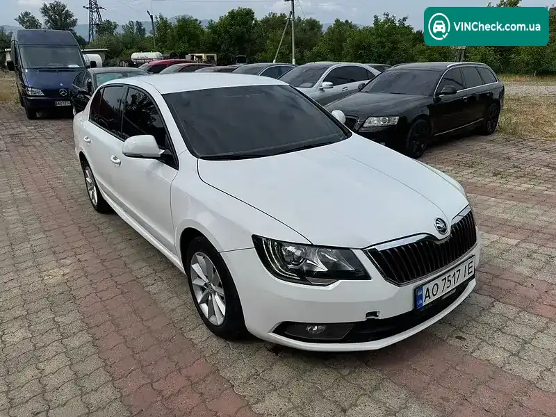 Skoda Superb 2015, фото з оголошення 1 з 13, VIN TMBAE73T2F9054814