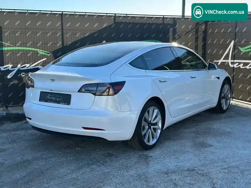 Tesla Model 3 2019, фото з оголошення 2 з 21, VIN 5YJ3E1EA9KF476483