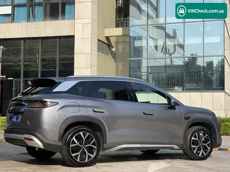 BYD Song L 2025, фото з оголошення 2 з 12, VIN LC0C74C47S5081718