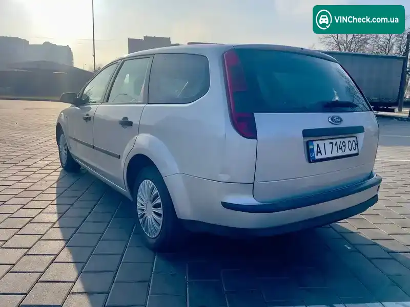 Ford Focus 2005, фото з оголошення 2 з 9, VIN WF0WXXGCDW5C38361