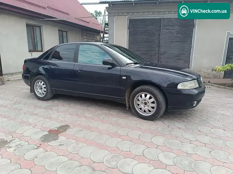 Audi A4 1998, фото з оголошення 2 з 20, VIN WAUZZZ8DZWA227002