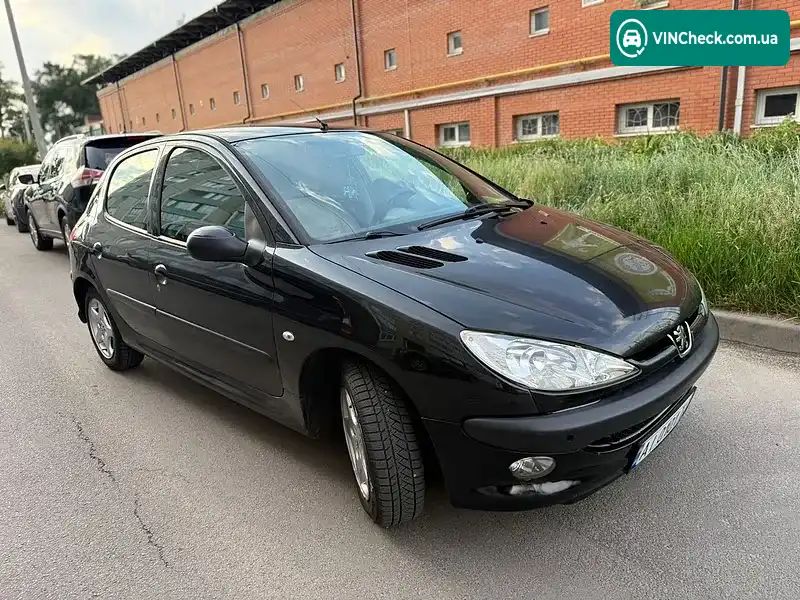Peugeot 206 2006, фото з оголошення 2 з 12, VIN VF32AKFWR47453130