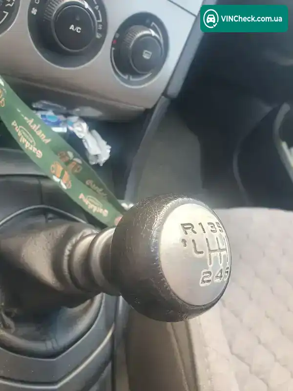 Peugeot 308 2008, фото з оголошення 2 з 20, VIN VF34E9HZH55236477