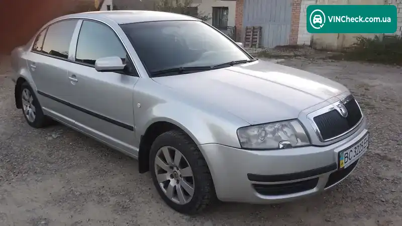 Skoda Superb 2002, фото з оголошення 2 з 10, VIN TMBCL23UX39031593
