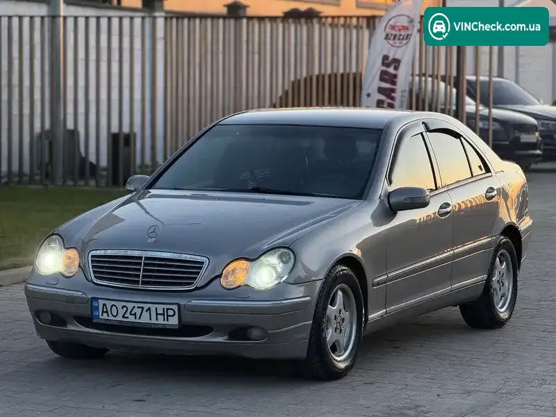 Mercedes-Benz C-Class 2002, фото з оголошення 2 з 11, VIN WDB2030061A431525