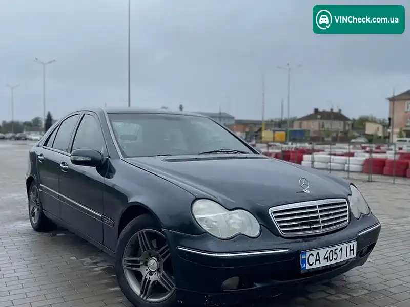 Mercedes-Benz C-Class 2001, фото з оголошення 1 з 10, VIN WDB2030161F093188
