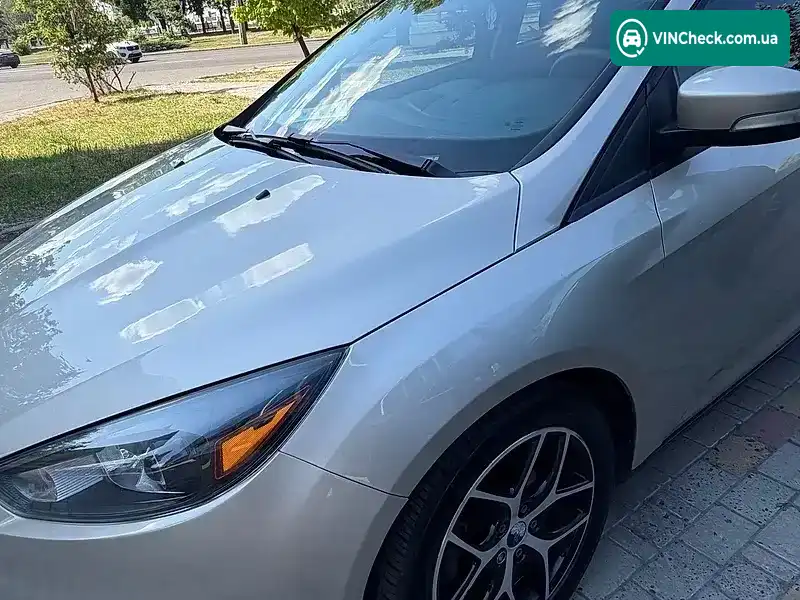 Ford Focus 2018, фото з оголошення 2 з 20, VIN 1FADP3M22JL272078