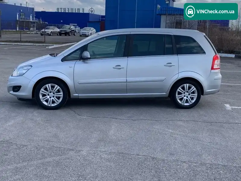 Opel Zafira 2009, фото з оголошення 2 з 20, VIN W0L0AHM75AG008544