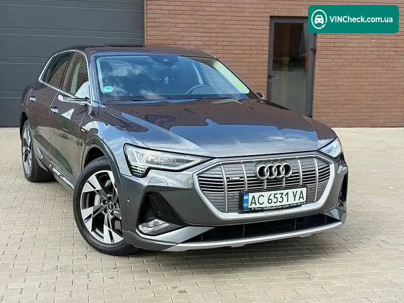 Audi e-tron 2021, фото з оголошення 2 з 20, VIN WAUZZZGE6MB014172