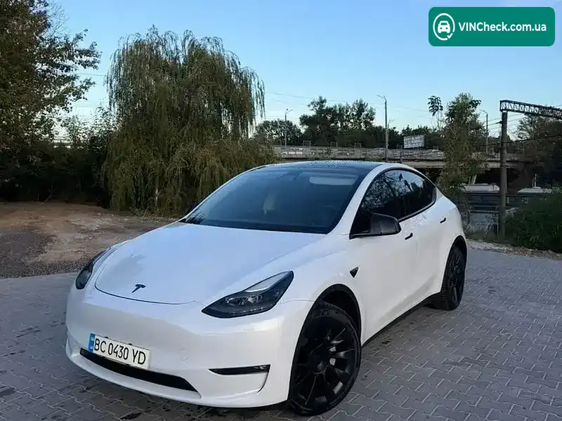 Tesla Model Y 2022, фото з оголошення 1 з 20, VIN 7SAYGDEE1NF364241