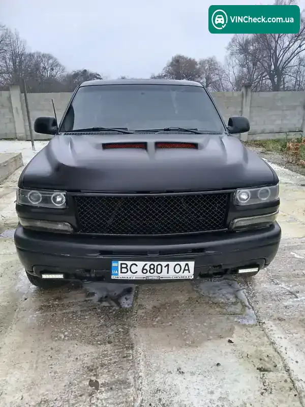 Chevrolet Suburban 2000, фото з оголошення 1 з 21, VIN 3GNFK16T3YG191262