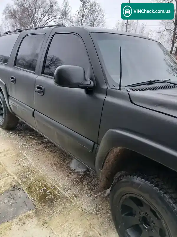 Chevrolet Suburban 2000, фото з оголошення 2 з 21, VIN 3GNFK16T3YG191262