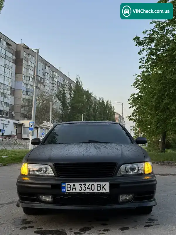 Nissan Maxima 1996, фото з оголошення 2 з 11, VIN JN1CAUA32U0010393