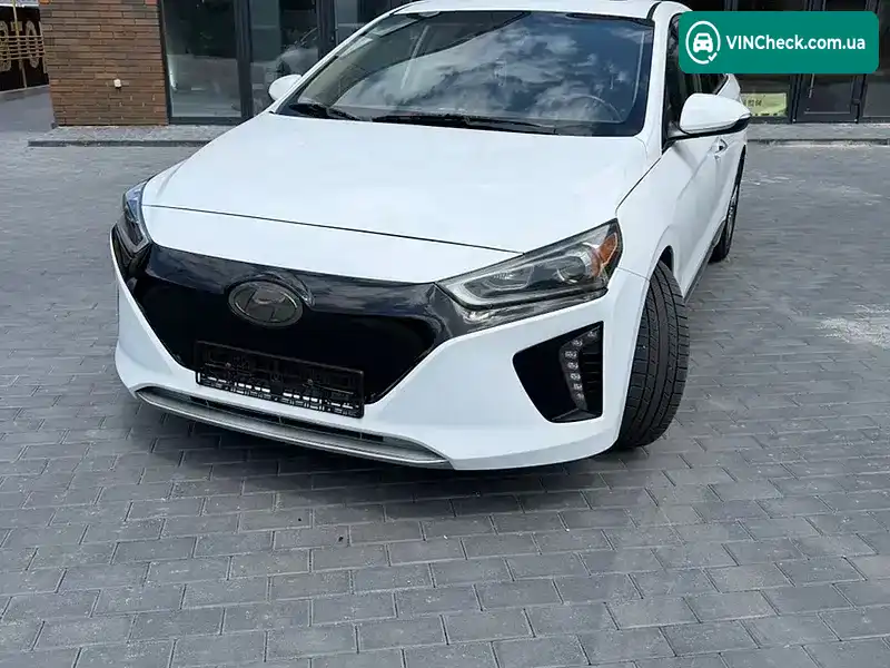 Hyundai Ioniq 2017, фото з оголошення 2 з 10, VIN KMHC05LH4HU009022