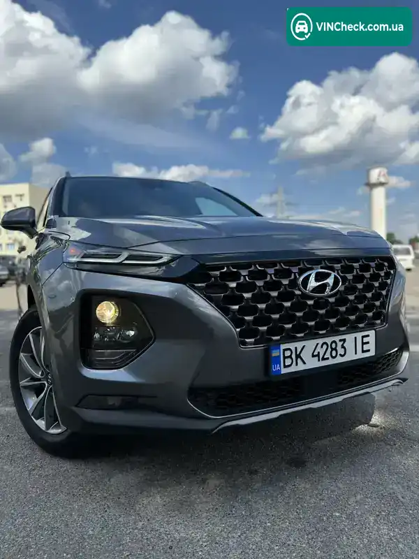 Hyundai Santa FE 2018, фото з оголошення 2 з 21, VIN 5NMS33AD9KH010872
